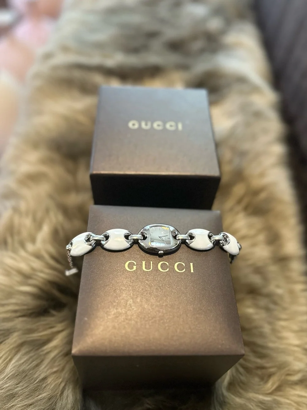 Gucci White Ceramic and Silver Women’s Link Bracelet Watch Excellent condition